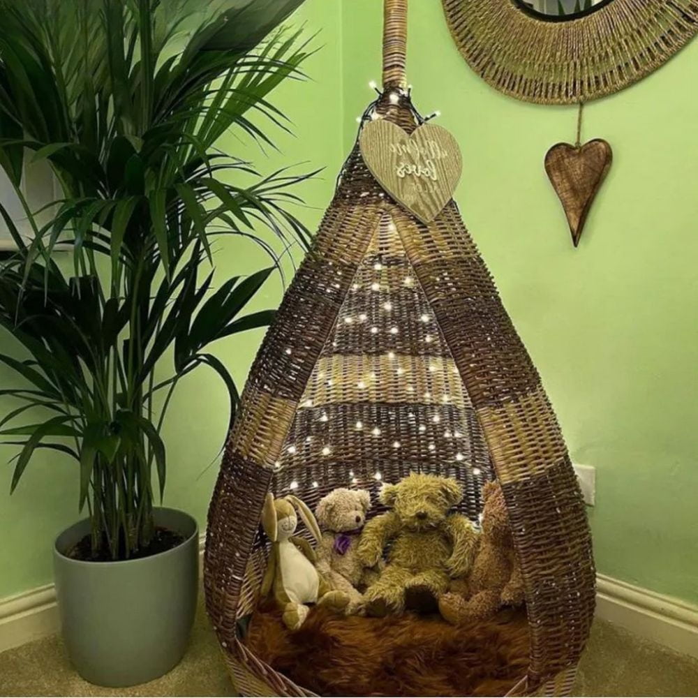 Wicker Reading Pod for Children, rattan kids furniture, kids toys, rattan