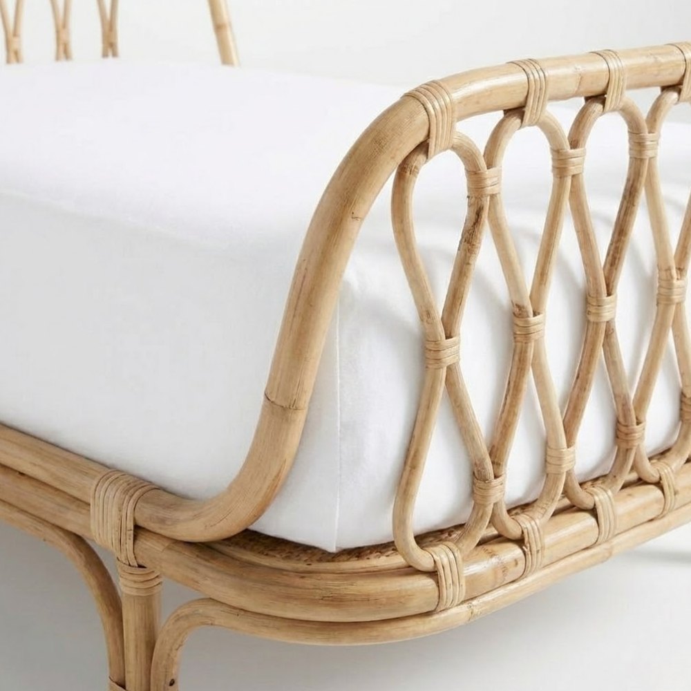 girls rattan single bed, rattan kid's bed, rattan baby cot, rattan kids toys, rattan kids furniture, wholesale, bulk