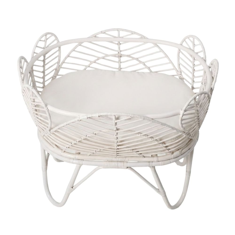 White Rattan Baby Bassinet, rattan baby bassinet, rattan baby cradle, rattan baby cot, rattan kids toys, rattan kids furniture, wholesale, bulk